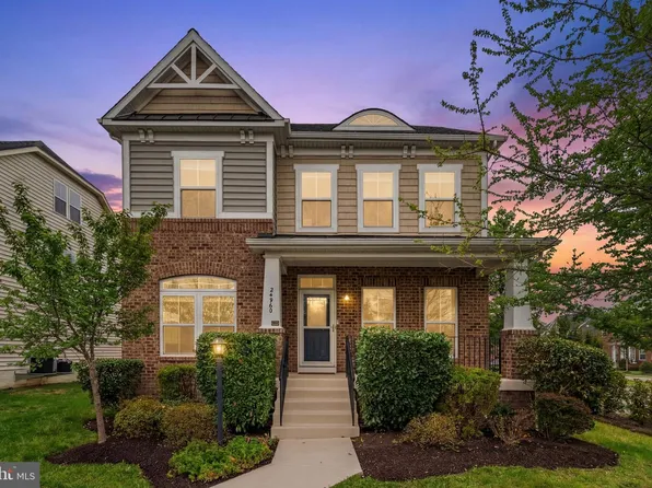24960 McNair Pl, Aldie, VA 20105
