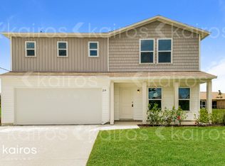 214 Wilmington Pkwy, Cape Coral, FL 33993