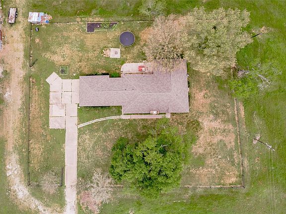 5th image of 758 Wire Rd