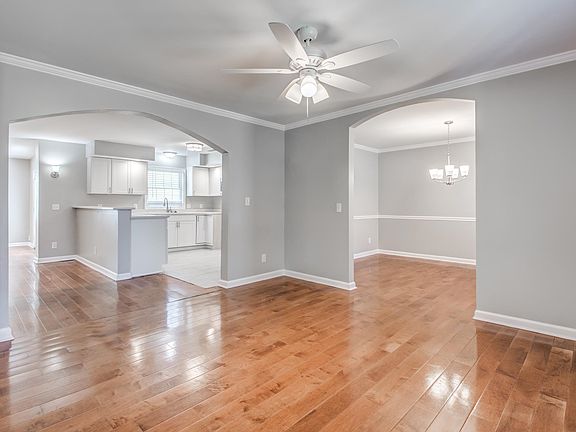 5th image of 4394 Winding Hollow Way