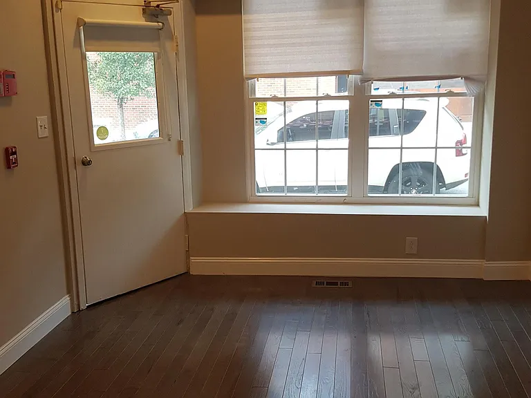 1321 S 2nd St #1 — Photo 3