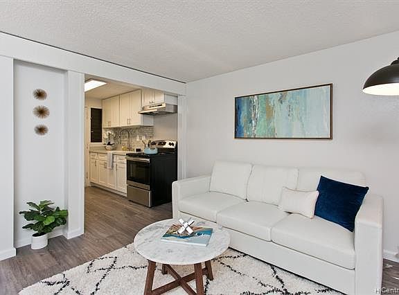 3rd image of 727 Lukepane Ave APT 203
