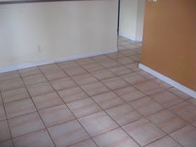 3rd image of 312 Liberty Ct #312