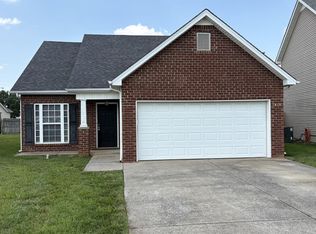 1418 Beaconcrest Cir, Murfreesboro, TN 37128