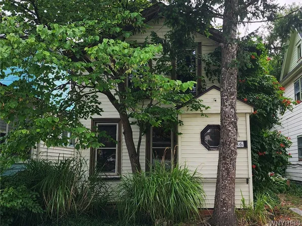 86 Ruggles St, Dunkirk, NY 14048