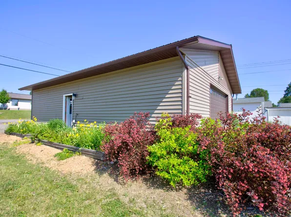 1001 E Conan St, Ely, MN 55731