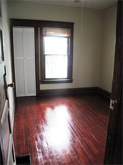 2nd image of 2724 Askew Ave