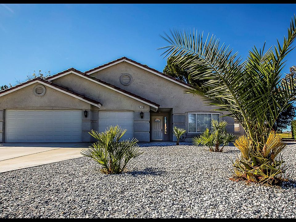 1st image of 15039 Wildflower Ln
