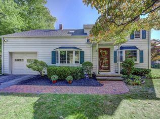 100 Pine Dr, New windsor, NY 12553