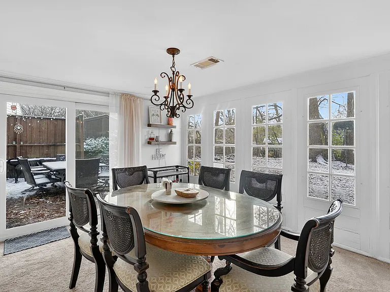 2802 Dawson Ave — Photo 9