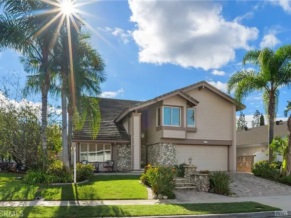 23322 Desert Wood St, Lake Forest, CA 92630