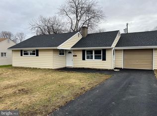 110 Louise Rd, New Castle, DE 19720