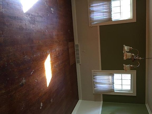 3rd image of 4222 Chester Dr