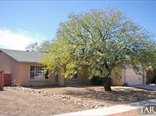 9650 E Baber Ln, Tucson, AZ 85747