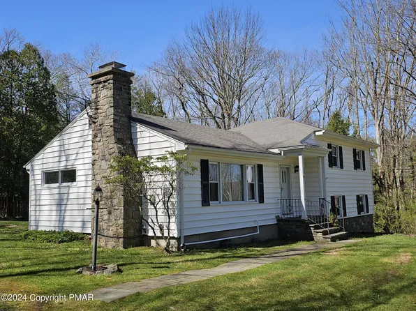 1307 Route 390, Cresco, PA 18326