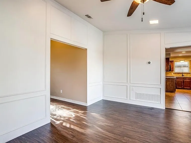 406 W Jefferson St — Photo 4