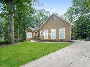 15 Sleepy Hollow Ct, Stockbridge, GA 30281