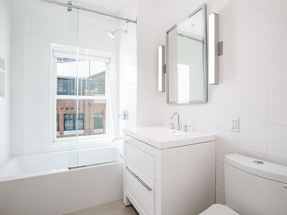 3rd image of 156 Beekman St #2E