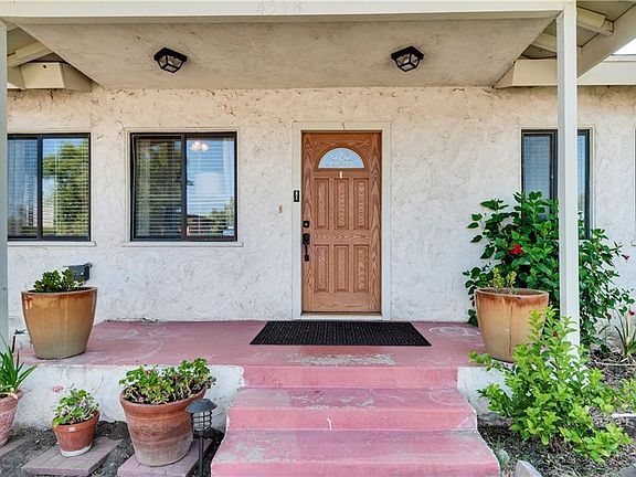 2nd image of 4518 Acacia Ave