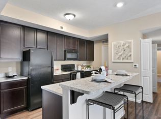 7405 Long Rd #302, Canal Winchester, OH 43110