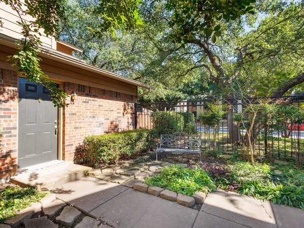 5763 Cedar Creek Dr, Benbrook, TX 76109