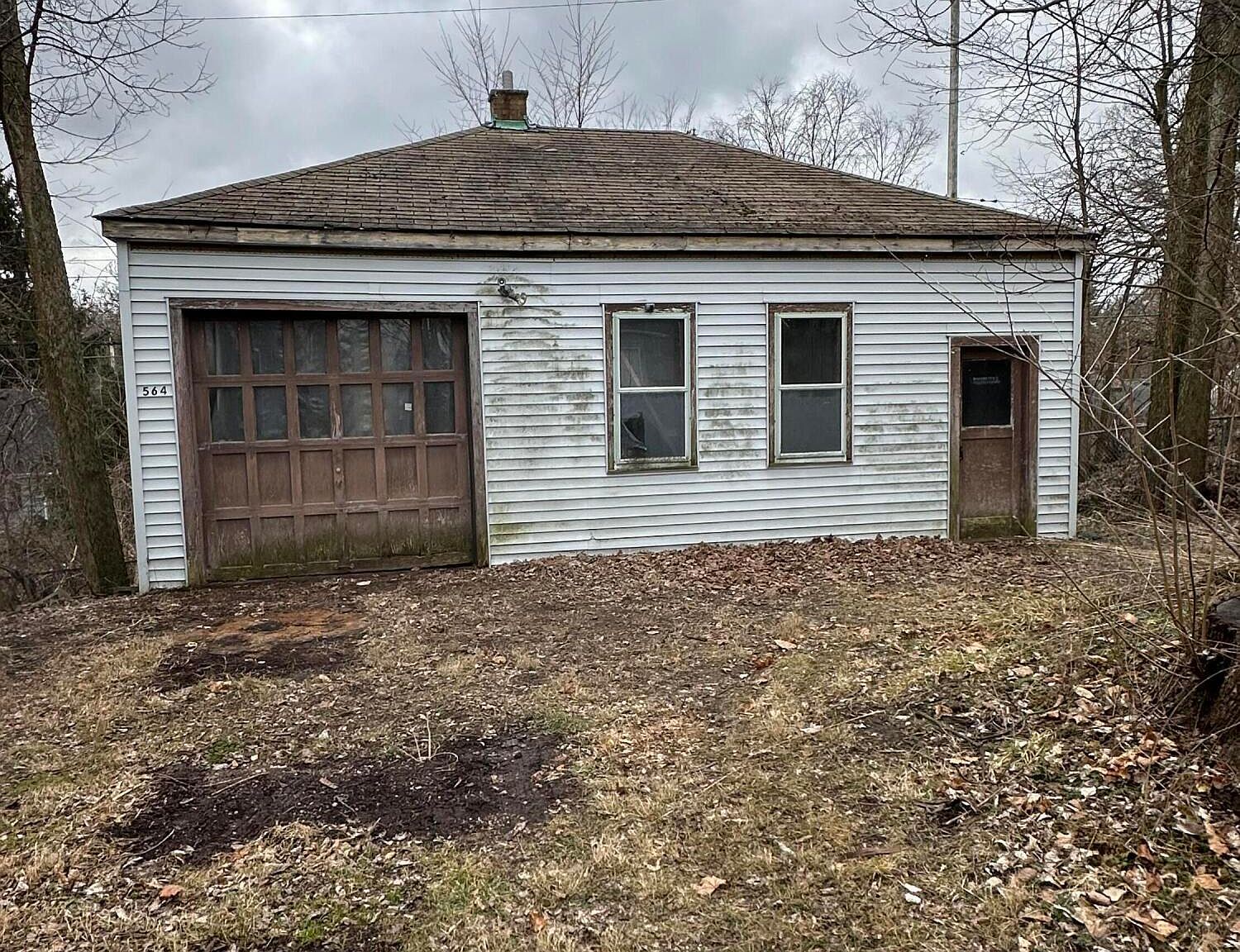 564 Paris Ave, Lansing, MI 48910 Zillow