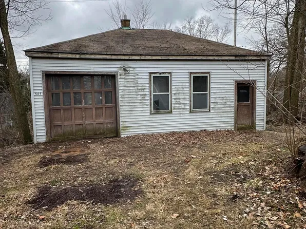 564 Paris Ave, Lansing, MI 48910