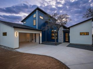 334 Lake Dr, Buchanan Dam, TX 78609