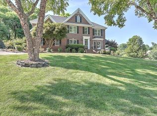 5201 Caintuck Rd, Kingsport, TN 37664