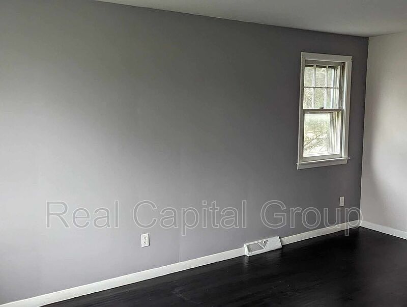 5857 Divide Rd Niagara Falls NY Zillow