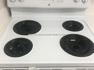 134 Edgemere Rd APT 4, Boston, MA 02132