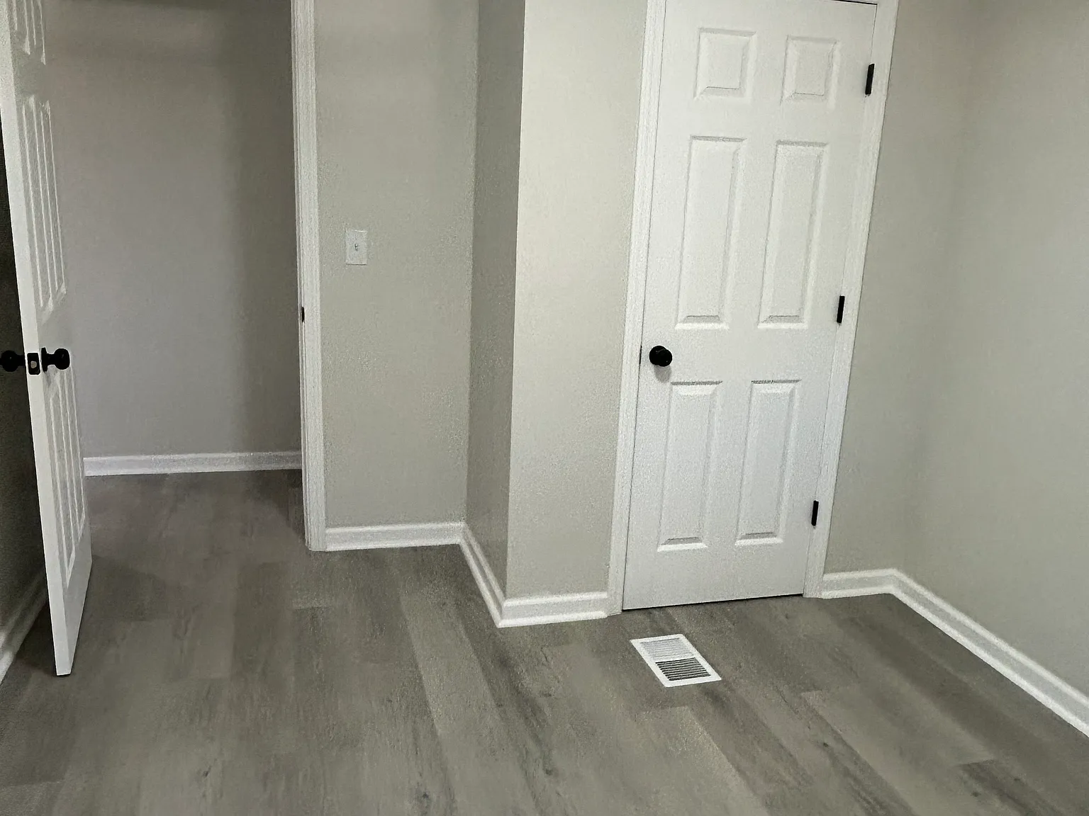 Shawnee Duplex — Photo 4