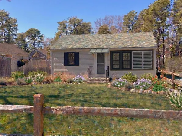 41 Bassett Lane, Dennis Port, MA 02639