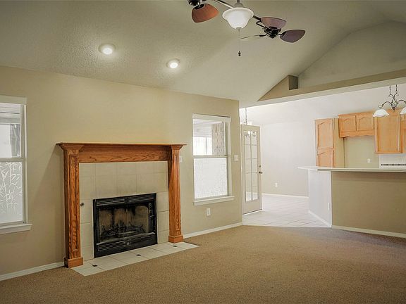 2nd image of 3728 Driftwood Ave