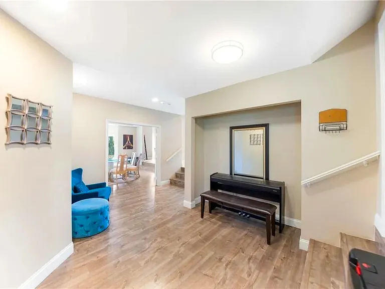 5075 Calypso Ct — Photo 30