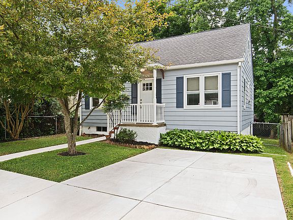2nd image of 302 Clayton Ave