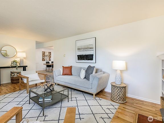 4th image of 12343 11th Avenue NE