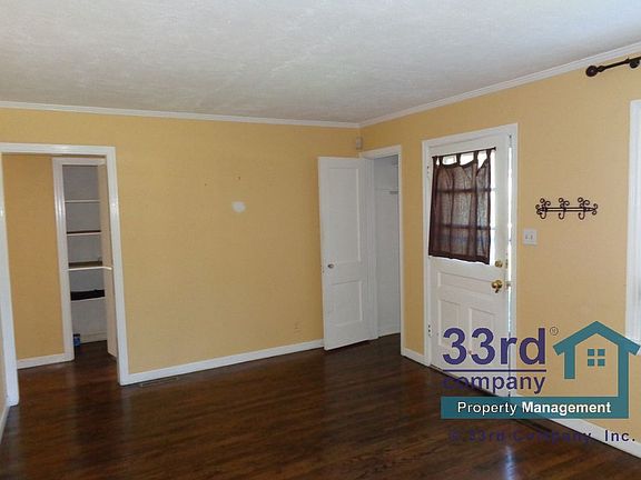 3rd image of 8413 Belleview Ave