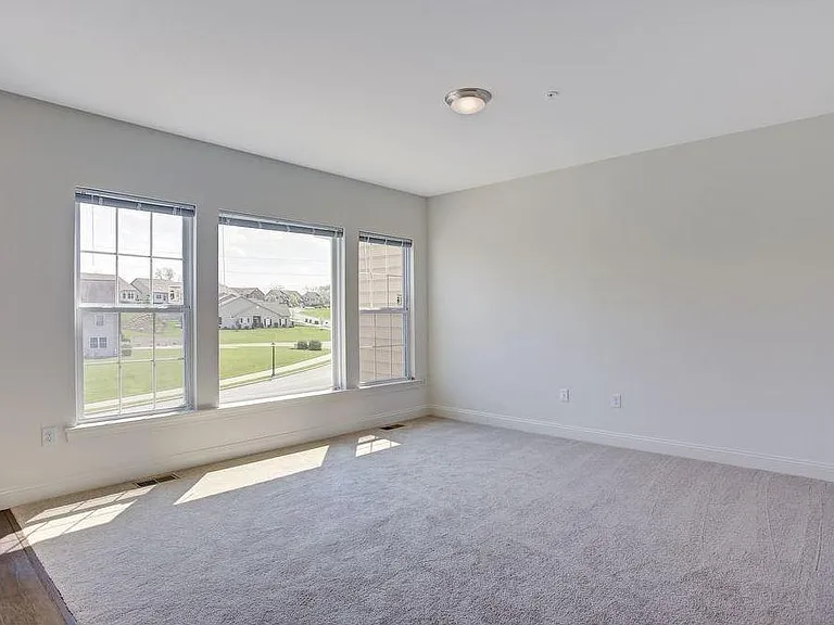 5300 Mendenhall Dr — Photo 8