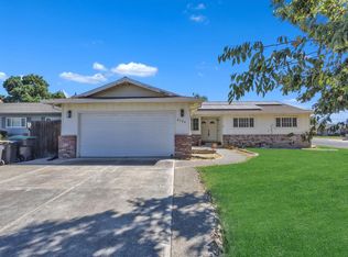 8304 Saratoga Way, Stockton, CA 95209