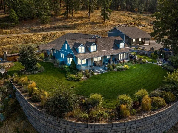 15717 E Cooper Rd, Mead, WA 99021