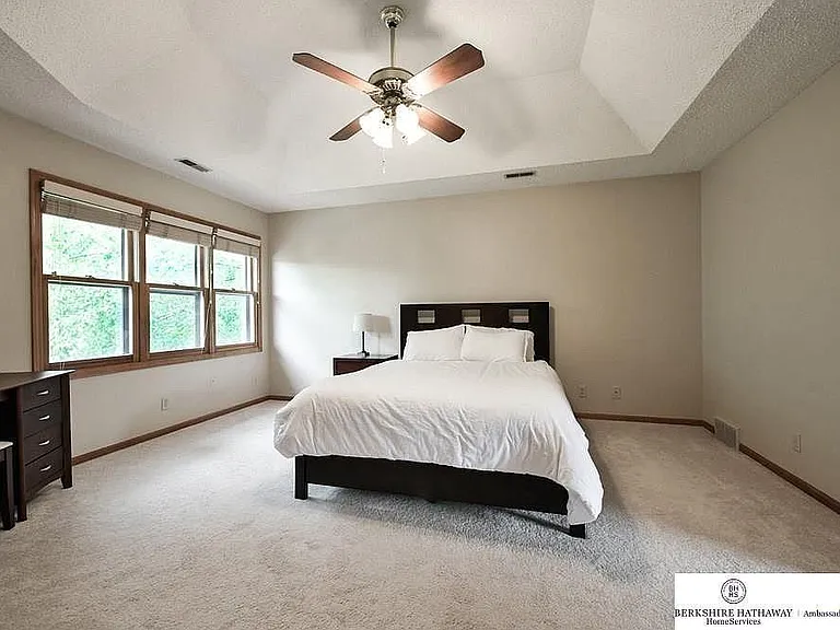 13442 Sherwood Ave — Photo 35