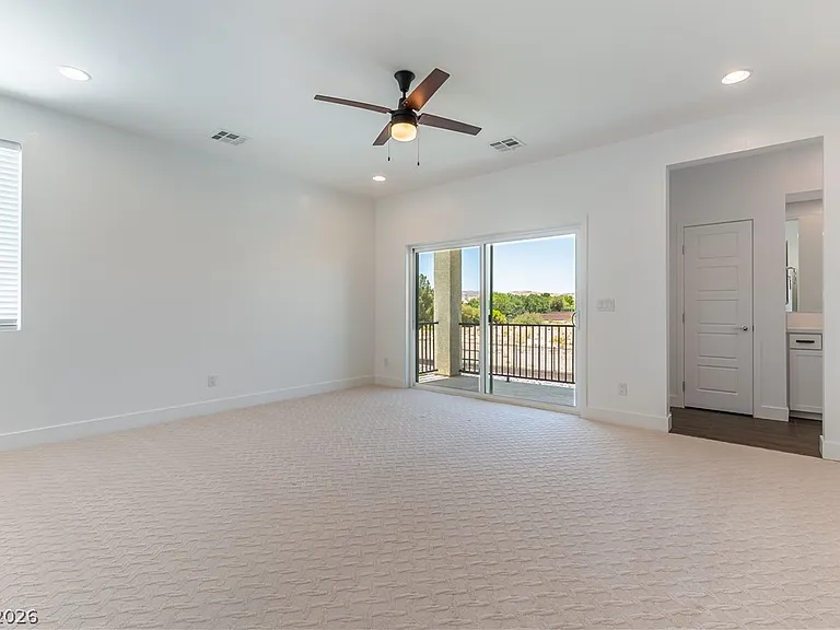 10841 Flying Nell Ct — Photo 12