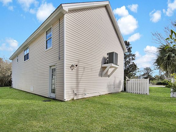 5th image of 1 Rivermist Ln