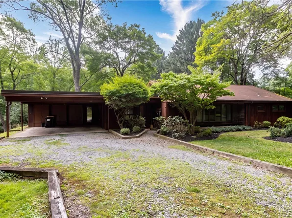 136 Bradford Rd, Bradfordwoods, PA 15015
