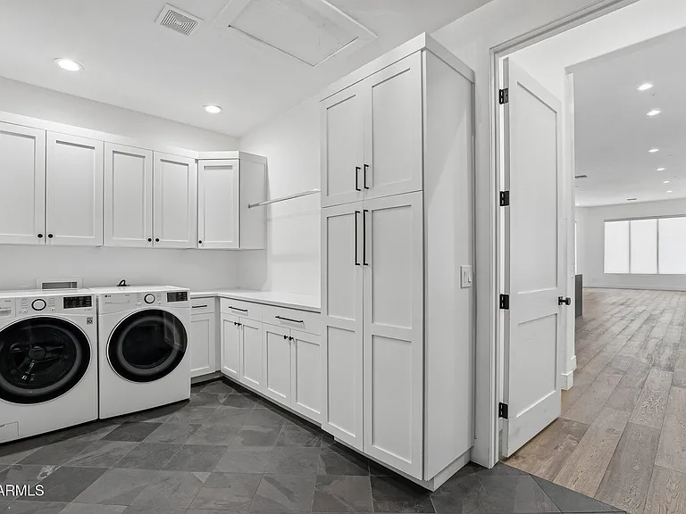 8645 E Wood Dr — Photo 30