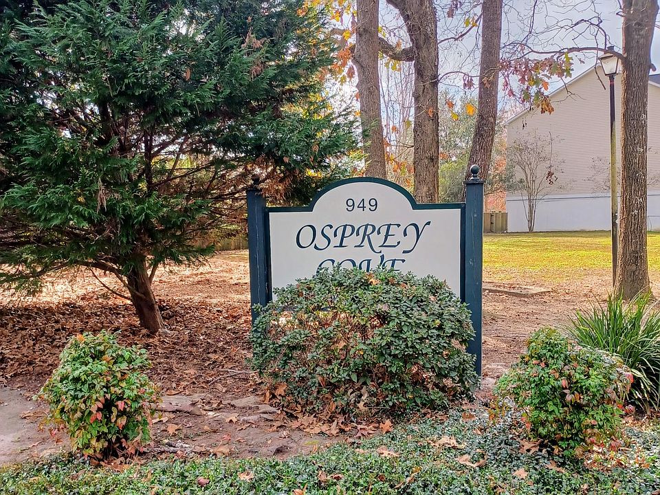Osprey Cove entry