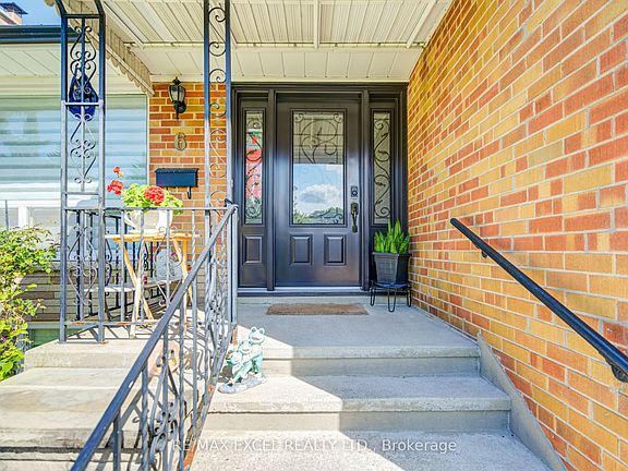 3rd image of 6 Averill Cres