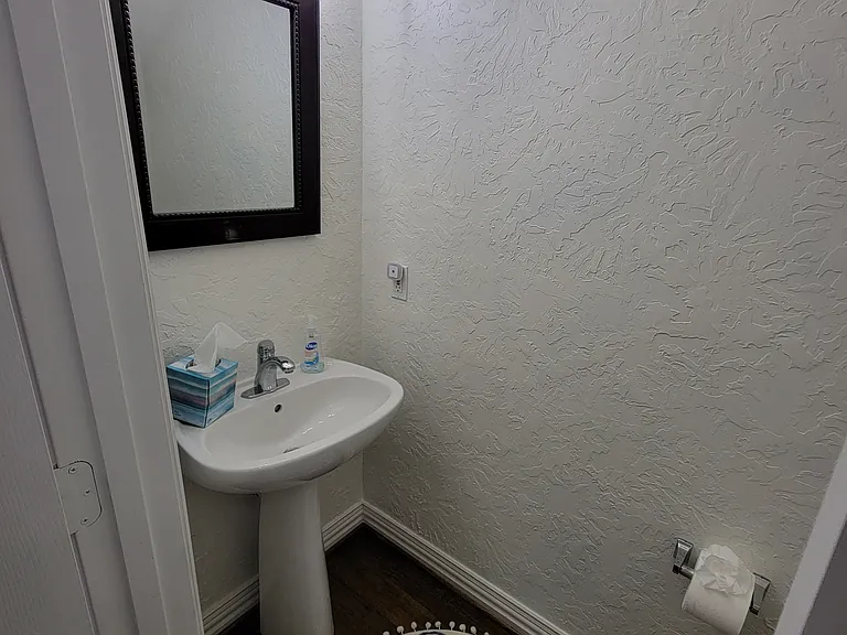 4263 Towne Lake Ct — Photo 5