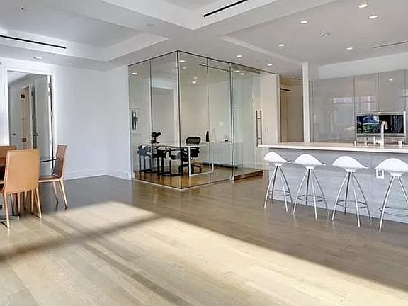 4th image of 3883 Turtle Creek Blvd APT 2210
